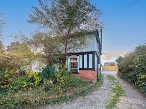 Photo 25- click for photo gallery